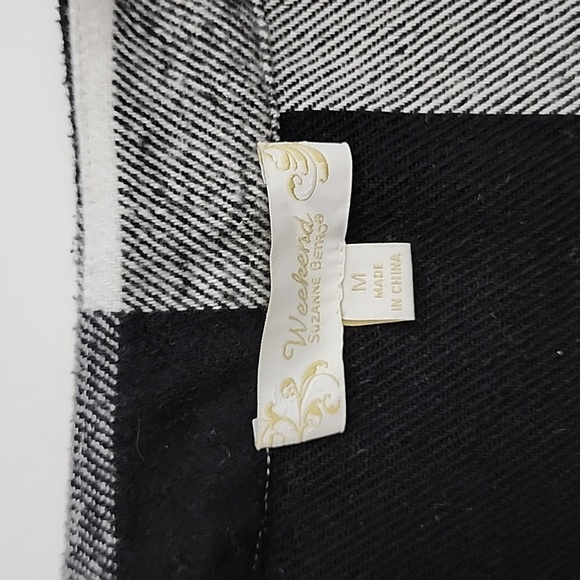 Weekend Suzanne Betro Women's Flannel Black White Plaid Oversized Shirt Sz M - Picture 7 of 9